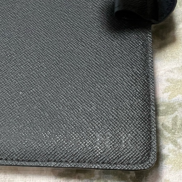Louis Vuitton MM Graphite Agenda - Picture 11 of 12